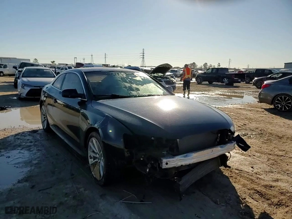 2016 Audi A5 Premium Plus with VIN WAUM2AFR3GA031462, listed as a Copart auction lot 88347295 with 43,993 mi miles and Salvage Title. Bid and sale history available at carsss.com. Image 11.