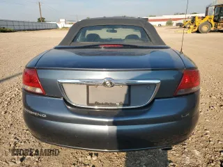 2001 Chrysler Sebring with VIN 1C3EL45U61N654025, listed as a Copart auction lot 71250534 with 125,335 mi miles and Clean Title. Bid and sale history available at DreamBid. Image 6.