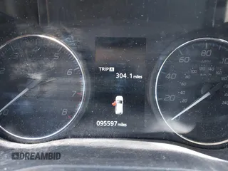 2018 Mitsubishi Outlander ES z VIN JA4AD2A39JZ055230, wystawiony jako IAAI lot #41786868 z przebiegiem 95 597 mil mil oraz . Historia ofert i sprzedaży dostępna na DreamBid. Obrazek 7.