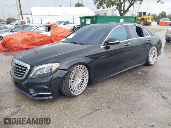 2015 Mercedes-Benz S-Class S 550 with VIN WDDUG8CB0FA162325, listed as a IAAI auction lot 41643485 with 114,766 mi miles. Bid and sale history available at carsss.com. Image 2.
