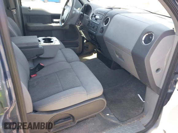 2006 Ford F-150 XLT with VIN 1FTPW14556KB60879, listed as a IAAI auction lot 42154667 with 124,912 mi miles and . Bid and sale history available at carsss.com. Image 5.