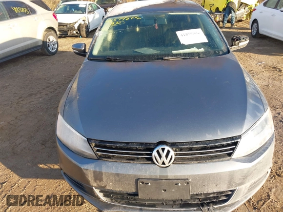 2013 Volkswagen Jetta SE с VIN 3VWDP7AJ9DM250575, выставлен на аукционе IAAI как лот 41879806 с пробегом 167 422 миль миль и . История ставок и продаж доступна на DreamBid. Изображение 6.