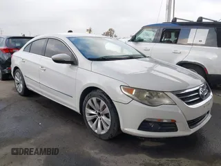 2009 Volkswagen CC Sport with VIN WVWML73C79E566020, listed as a IAAI auction lot 42140306 with 133,411 mi miles. Bid and sale history available at carsss.com. Image 1.