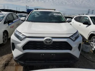 2024 Toyota RAV4 LE with VIN 2T3G1RFV9RW454307, listed as a Copart auction lot 50361085 with 30,700 mi miles and Clean Title. Bid and sale history available at carsss.com. Image 5.