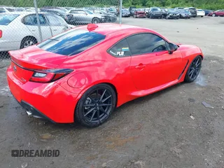 2022 Toyota 86 с VIN JF1ZNBB15N9755311, выставлен на аукционе IAAI как лот 42340450 с пробегом 29 391 миль миль и . История ставок и продаж доступна на DreamBid. Изображение 4.