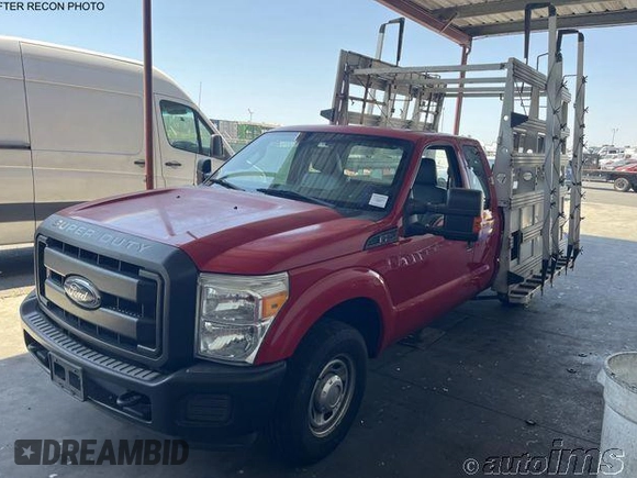 2016 Ford F-250 XLT z VIN 1FT7X2A60GEA73777, wystawiony jako IAAI lot #42870878 z przebiegiem 241 669 mil mil oraz . Historia ofert i sprzedaży dostępna na DreamBid. Obrazek 7.