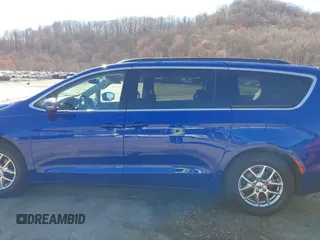 2021 Chrysler Pacifica Touring with VIN 2C4RC1FG5MR511546, listed as a IAAI auction lot 41882085 with 85,635 mi miles and . Bid and sale history available at DreamBid. Image 15.