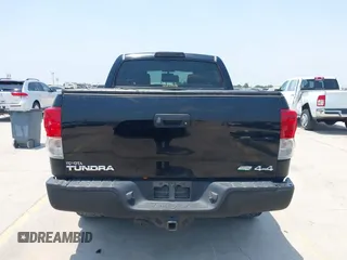 2013 Toyota Tundra z VIN 5TFDW5F15DX321719, wystawiony jako IAAI lot #42269647 z przebiegiem 174 242 mil mil oraz . Historia ofert i sprzedaży dostępna na DreamBid. Obrazek 16.