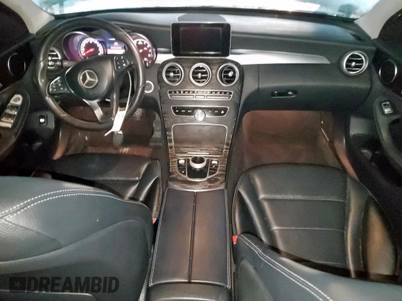 2017 Mercedes-Benz C 300 с VIN 55SWF4JB7HU222188, выставлен на аукционе Copart как лот 60906445 с пробегом 81 437 миль миль и Списание • Salvage title. История ставок и продаж доступна на DreamBid. Изображение 8.