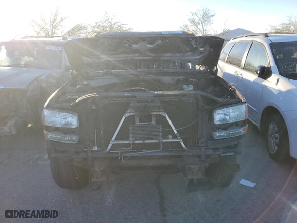 2005 Chevrolet Silverado 1500 LS with VIN 2GCEK13T951213021, listed as a Copart auction lot 41902215 with 0 mi miles and Salvage Title. Bid and sale history available at carsss.com. Image 5.