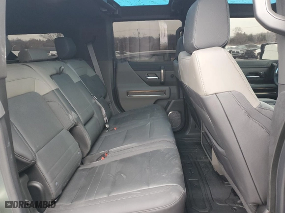 2024 GMC HUMMER EV SUV 3X with VIN 1GKB0RDC6RU101989, listed as a Copart auction lot 85671314 with NaN miles and Salvage Title. Bid and sale history available at carsss.com. Image 11.