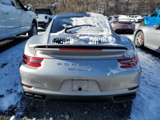 2017 Porsche 911 Turbo S z VIN WP0AD2A9XHS166494, wystawiony jako Copart lot #86107354 z przebiegiem Nie podano mil oraz Nie do naprawy • Non repairable. Historia ofert i sprzedaży dostępna na DreamBid. Obrazek 6.