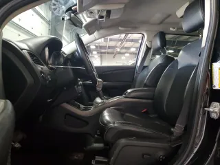 2017 Dodge Journey Crossroad Plus с VIN 3C4PDDGGXHT575461, выставлен на аукционе Copart как лот 59404715 с пробегом 72 842 миль миль и Списание • Salvage title. История ставок и продаж доступна на DreamBid. Изображение 7.