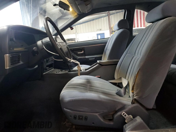 1990 Ford Thunderbird with VIN 1FAPP6047LH140817, listed as a Copart auction lot 83910194 with 177,909 mi miles and Salvage Title. Bid and sale history available at DreamBid. Image 7.