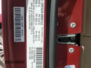 2014 Chrysler 300 z VIN 2C3CCARG0EH249562, wystawiony jako Copart lot #60331535 z przebiegiem 153 730 mil mil oraz Szkoda całkowita • Salvage title. Historia ofert i sprzedaży dostępna na DreamBid. Obrazek 12.
