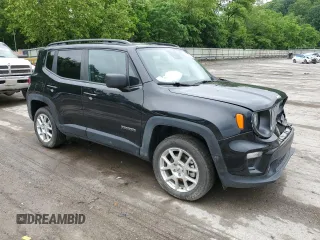 2022 Jeep Renegade Latitude with VIN ZACNJDB12NPN70337, listed as a Copart auction lot 59698525 with 45,255 mi miles and Salvage title. Bid and sale history available at DreamBid. Image 4.