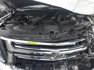 2015 Chevrolet Suburban LTZ with VIN 1GNSCKKC1FR507665, listed as a IAAI auction lot 41517753 with 162,604 mi miles. Bid and sale history available at carsss.com. Image 10.