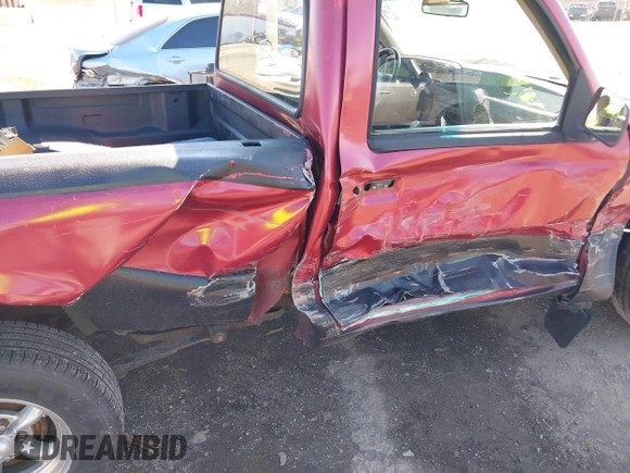 1994 Ford Ranger Splash с VIN 1FTCR10A1RTA55182, выставлен на аукционе IAAI как лот 41750348 с пробегом 83 534 миль миль и . История ставок и продаж доступна на DreamBid. Изображение 6.