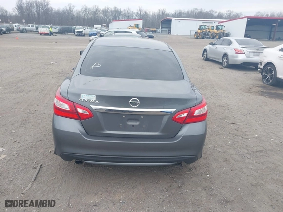 2017 Nissan Altima 2.5 SR with VIN 1N4AL3AP0HC498094, listed as a IAAI auction lot 41679063 with 137,827 mi miles. Bid and sale history available at carsss.com. Image 16.