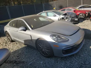 2021 Porsche Panamera with VIN WP0AJ2A76ML120723, listed as a Copart auction lot 76781384 with 23,916 mi miles and Salvage title. Bid and sale history available at DreamBid. Image 4.