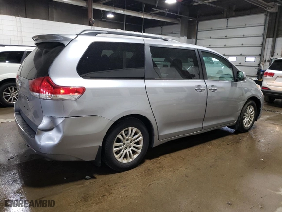 2012 Toyota Sienna XLE AAS with VIN 5TDYK3DC5CS207536, listed as a Copart auction lot 50600125 with 254,885 mi miles and Clean Title. Bid and sale history available at carsss.com. Image 3.