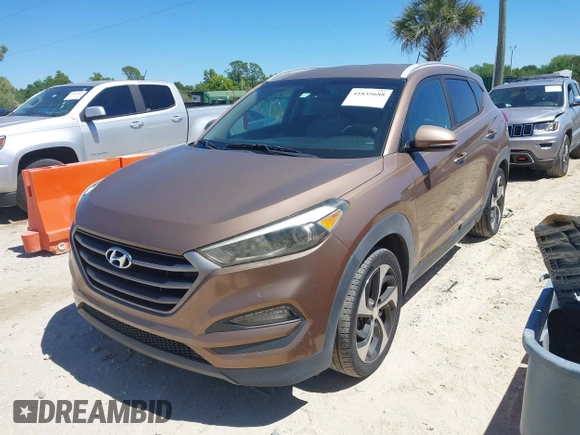 2016 Hyundai Tucson Sport with VIN KM8J33A29GU054909, listed as a IAAI auction lot 41835688 with 90,751 mi miles. Bid and sale history available at carsss.com. Image 17.