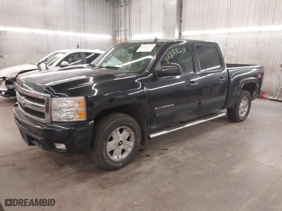2009 Chevrolet Silverado 1500 LTZ with VIN 3GCEK33399G285667, listed as a IAAI auction lot 41253363 with 219,199 mi miles. Bid and sale history available at carsss.com. Image 17.