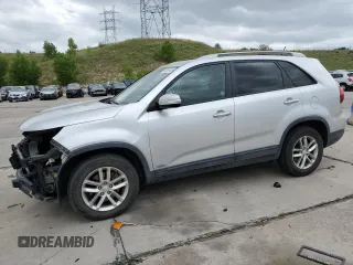 2014 Kia Sorento LX with VIN 5XYKTDA77EG481059, listed as a Copart auction lot 61509455 with 89,384 mi miles and Salvage title. Bid and sale history available at DreamBid. Image 1.