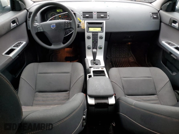 2011 Volvo S40 с VIN YV1672MS3B2534916, выставлен на аукционе Copart как лот 63177274 с пробегом 197 061 миль миль и Списание • Salvage title. История ставок и продаж доступна на DreamBid. Изображение 8.