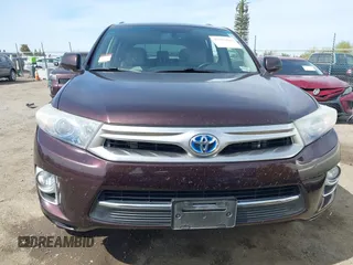 2011 Toyota Highlander Hybrid Limited with VIN JTEDC3EH4B2003768, listed as a IAAI auction lot 41765885 with 169,289 mi miles. Bid and sale history available at carsss.com. Image 12.