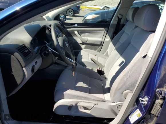 2007 Volkswagen Rabbit with VIN WVWCS71K37W208669, listed as a Copart auction lot 49654755 with 27,459 mi miles and Clean title. Bid and sale history available at DreamBid. Image 7.