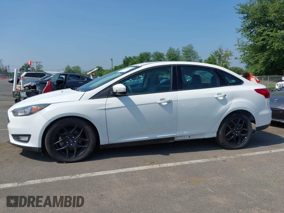 2016 Ford Focus SE with VIN 1FADP3F20GL329898, listed as a IAAI auction lot 42844995 with 20,485 mi miles and . Bid and sale history available at DreamBid. Image 6.