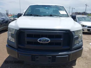 2017 Ford F-150 XL с VIN 1FTMF1C88HFA30489, выставлен на аукционе IAAI как лот 42481244 с пробегом 225 026 миль миль и . История ставок и продаж доступна на DreamBid. Изображение 6.