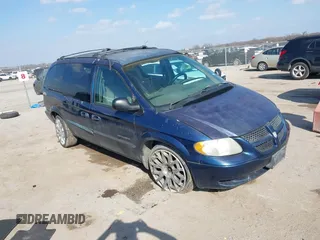 2001 Dodge Caravan Sport with VIN 2B4GP44R11R134112, listed as a IAAI auction lot 41522561 with 199,965 mi miles and . Bid and sale history available at carsss.com. Image 1.