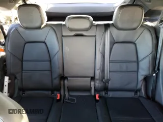 2022 Porsche Cayenne E-Hybrid Hybrid with VIN WP1BE2AY4NDA51204, listed as a Copart auction lot 43802764 with 22,538 mi miles and . Bid and sale history available at DreamBid. Image 10.