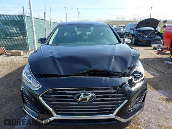 2018 Hyundai Sonata SEL with VIN 5NPE34AF1JH643730, listed as a IAAI auction lot 42087230 with 103,804 mi miles and . Bid and sale history available at carsss.com. Image 6.