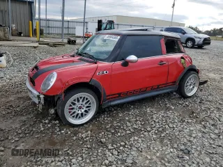 2005 MINI Hardtop S with VIN WMWRE33415TD98138, listed as a Copart auction lot 46664365 with 199,638 mi miles and Salvage Title. Bid and sale history available at DreamBid. Image 1.
