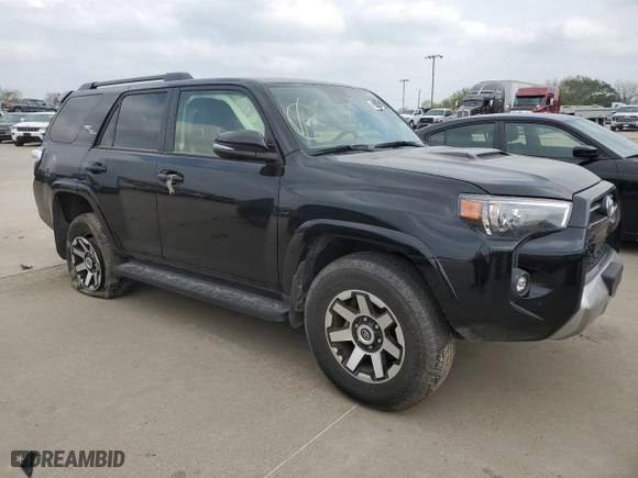 2024 Toyota 4Runner TRD Off Road with VIN JTERU5JR9R6270369, listed as a Copart auction lot 50537195 with 24,799 mi miles and Salvage Title. Bid and sale history available at carsss.com. Image 4.