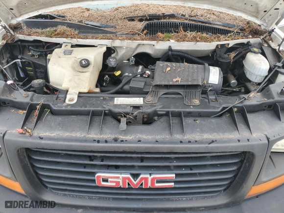 2003 GMC Savana Cargo Van with VIN 1GTHG35U831199213, listed as a Copart auction lot 86549414 with 0 mi miles and Salvage Title. Bid and sale history available at carsss.com. Image 12.