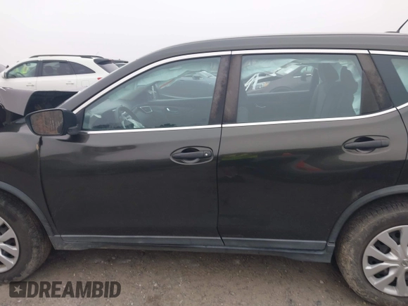 2016 Nissan Rogue SV with VIN KNMAT2MV6GP665869, listed as a IAAI auction lot 41800334 with 141,721 mi miles. Bid and sale history available at carsss.com. Image 14.