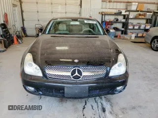 2007 Mercedes-Benz CLS 550 with VIN WDDDJ72X67A083896, listed as a Copart auction lot 58011355 with 126,102 mi miles and Salvage title. Bid and sale history available at DreamBid. Image 5.