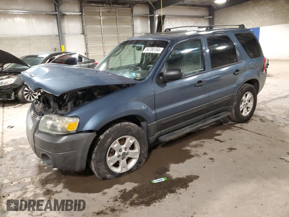 2005 Ford Escape XLT with VIN 1FMYU93145DA17072, listed as a Copart auction lot 47101705 with 202,218 mi miles and Salvage Title. Bid and sale history available at carsss.com. Image 1.