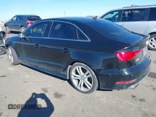 2016 Audi S3 Premium Plus z VIN WAUB1GFF7G1026753, wystawiony jako IAAI lot #41647642 z przebiegiem 145 382 mil mil oraz . Historia ofert i sprzedaży dostępna na DreamBid. Obrazek 3.