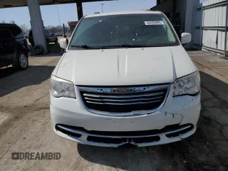 2013 Chrysler Town & Country Touring with VIN 2C4RC1BG4DR683105, listed as a Copart auction lot 48490885 with 141,845 mi miles and Salvage Title. Bid and sale history available at DreamBid. Image 5.