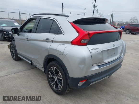 2018 Mitsubishi Eclipse Cross SE with VIN JA4AT5AA2JZ046131, listed as a IAAI auction lot 41275372 with 98,612 mi miles and . Bid and sale history available at DreamBid. Image 3.