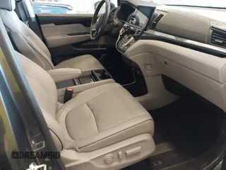 2024 Honda Odyssey Elite with VIN 5FNRL6H92RB037361, listed as a IAAI auction lot 40989243 with 15,636 mi miles. Bid and sale history available at carsss.com. Image 5.