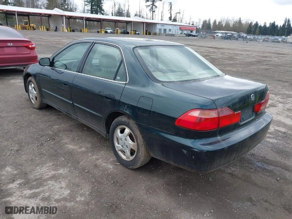1999 Honda Accord Sdn EX with VIN JHMCG5657XC028085, listed as a IAAI auction lot 41929227 with 272668 miles. Bid and sale history available at carsss.com. Image 3.