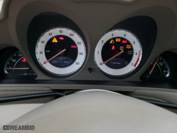 2009 Mercedes-Benz SL-Class V8 with VIN WDBSK71F49F143492, listed as a Copart auction lot 88757425 with 89,117 mi miles and Salvage Title. Bid and sale history available at carsss.com. Image 9.