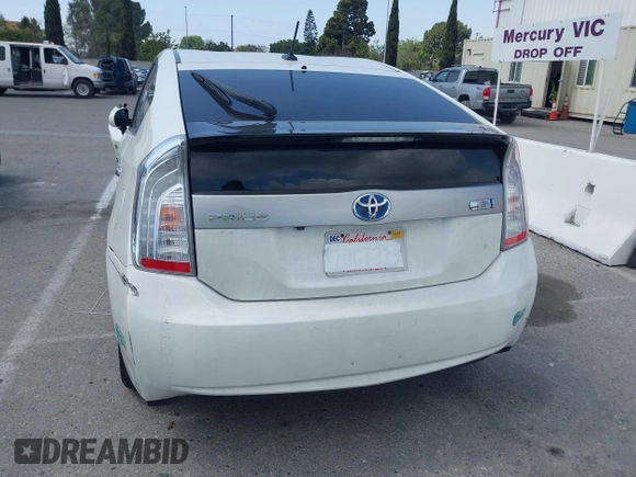 2014 Toyota Prius z VIN JTDKN3DP6E3050927, wystawiony jako IAAI lot #41871777 z przebiegiem 155 040 mil mil oraz . Historia ofert i sprzedaży dostępna na DreamBid. Obrazek 17.