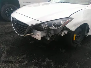 2015 Mazda 3 i Grand Touring z VIN JM1BM1W75F1232796, wystawiony jako IAAI lot #39976305 z przebiegiem 69 161 mil mil oraz . Historia ofert i sprzedaży dostępna na DreamBid. Obrazek 6.